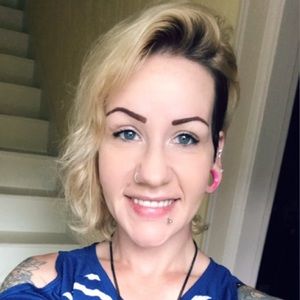 Meet your Posher, Bobbi